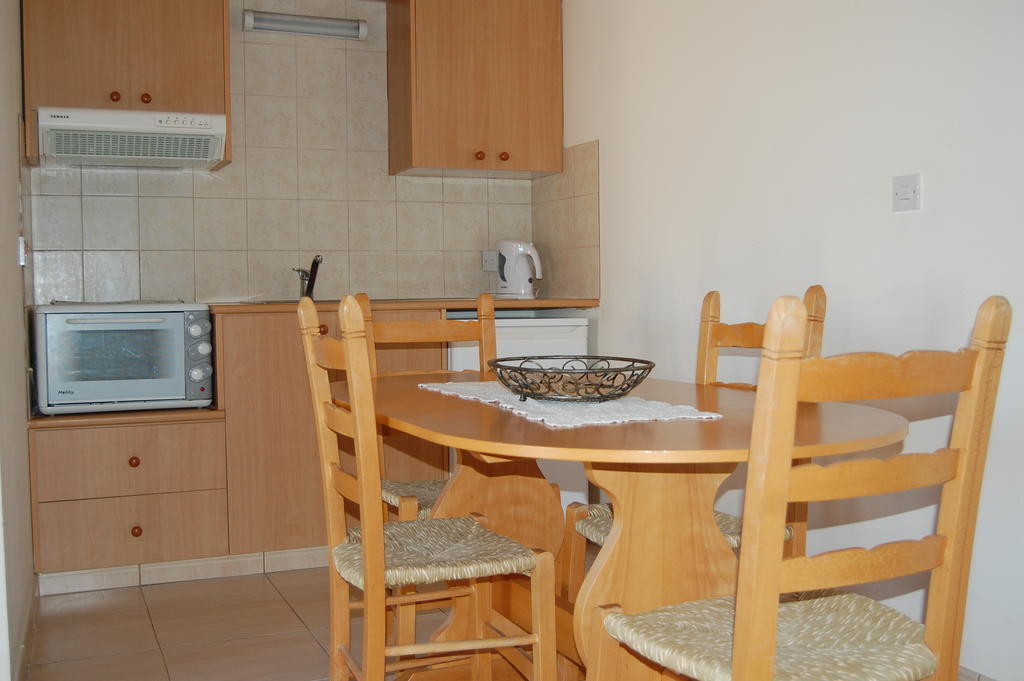 Nicos&Olympia Apartments Polis Quarto foto